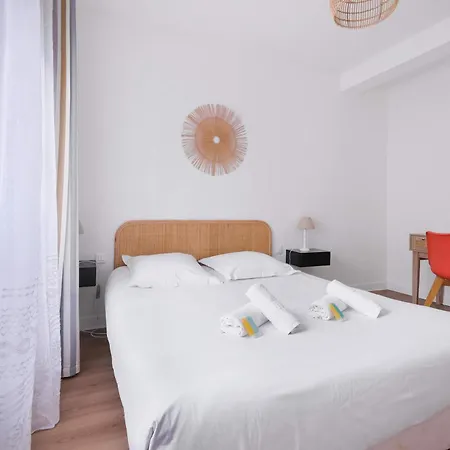 Διαμέρισμα A027 - Moderne - Pres De La Αντίμπ